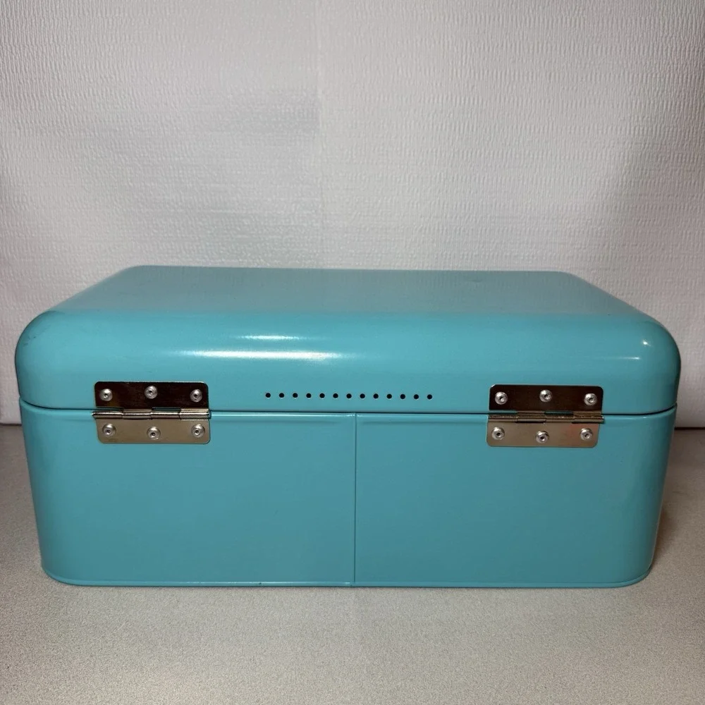 Vintage Metal Bread Box for Kitchen Counter, Bread Bin Storage Container   Green